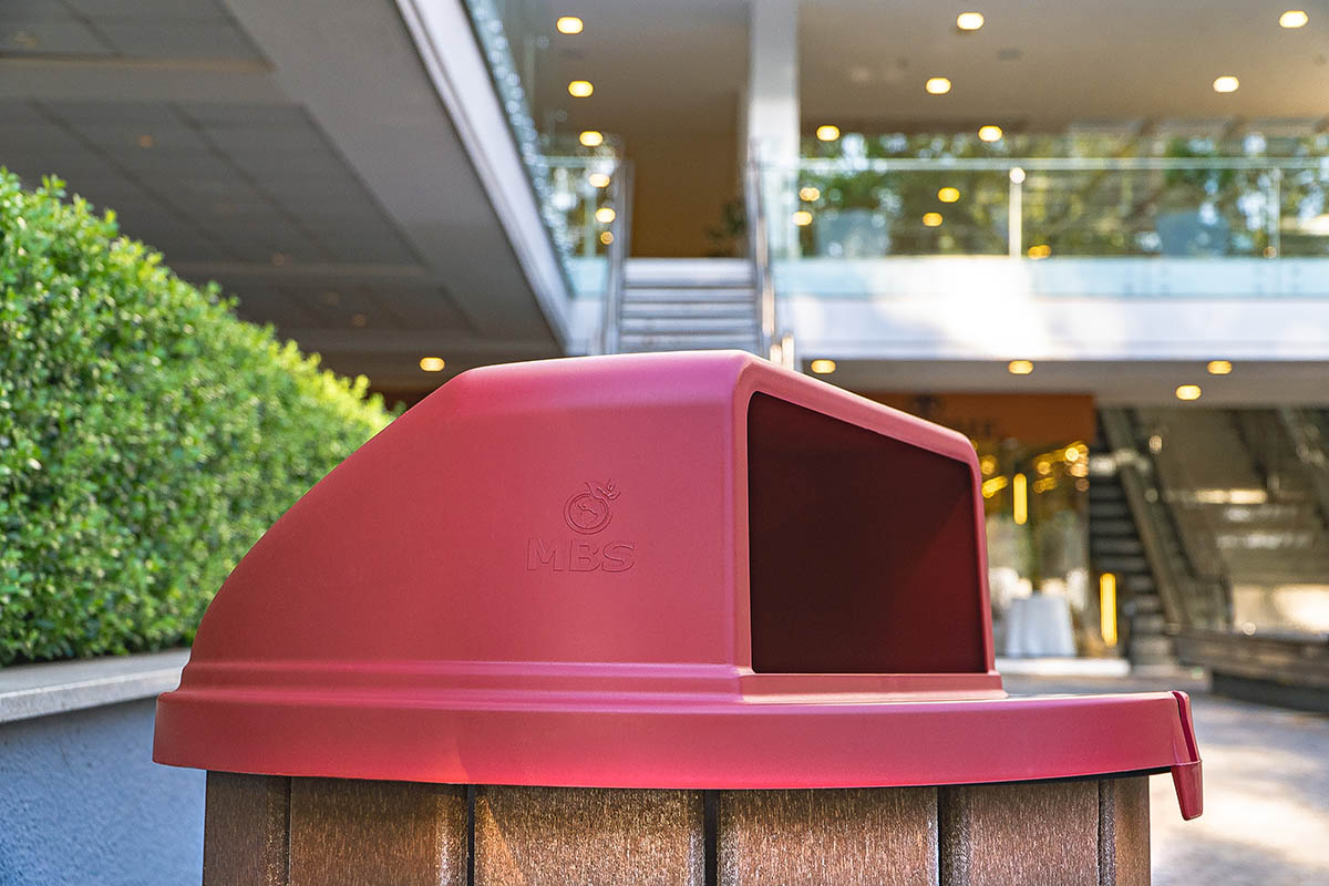 Lixeira de madeira plástica MBS